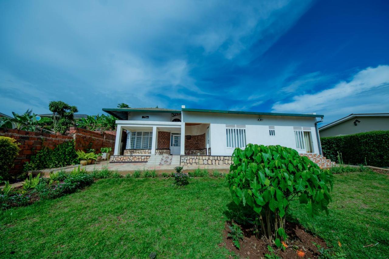 Nazareth Guest House Kigali Esterno foto